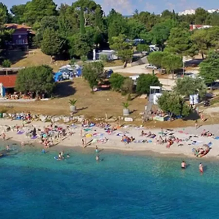 Lejlighed Sanja Near The Sea, Spacious And :)